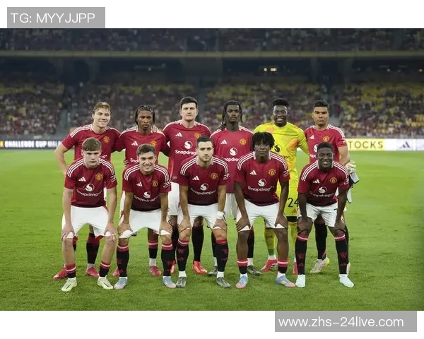 曼联足球服的魅力与历史探秘，揭示红魔背后的故事与文化传承